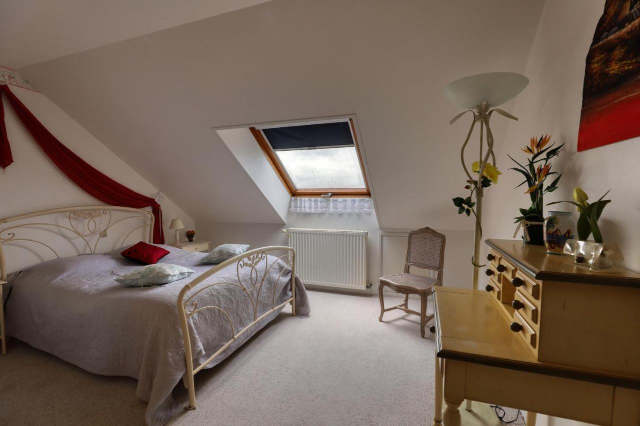 Maison de 5 chambres avec jardin clos et wifi a Commes a 6 km de la plage Extérieur photo